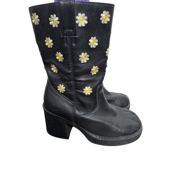 Sketchers Shoes - Vintage 90s Y2K Black Daisy Sketchers Grunge Mid-Calf Boots